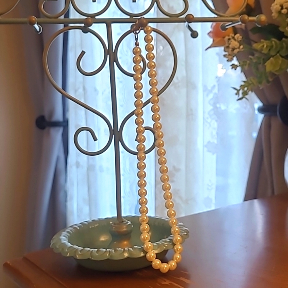 Pearl Necklace, 16"